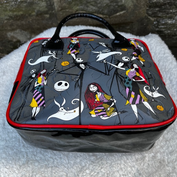 Walt Disney World Tim Burton’s The Nightmare Before Christmas Purse Case Bag - Picture 5 of 5